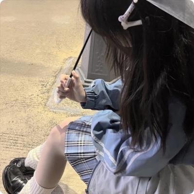 我的邻居长不大